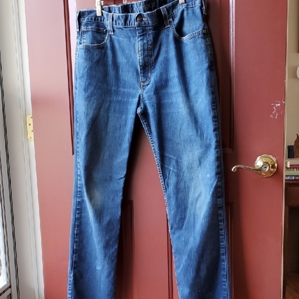 Carhartt Blue Straight Jeans with Classic Denim Style - Picture 1 of 12